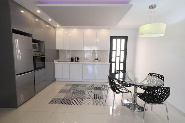 Venta de piso en Piso en Avenida de Levante, 121, Pueblo Latino, Pilar de la Horadada, Pilar de la Horadada
thumbnail 2