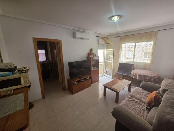 Продажа квартиры на Piso en Calle San Emigdio, El Molino, Torrevieja, Торревьеха
photo 1
