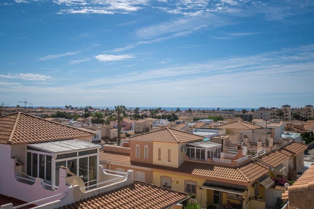 Sale of apartment in Piso en Ensanche-Diputación, Alicante / Alacant, Alicante
photo 4