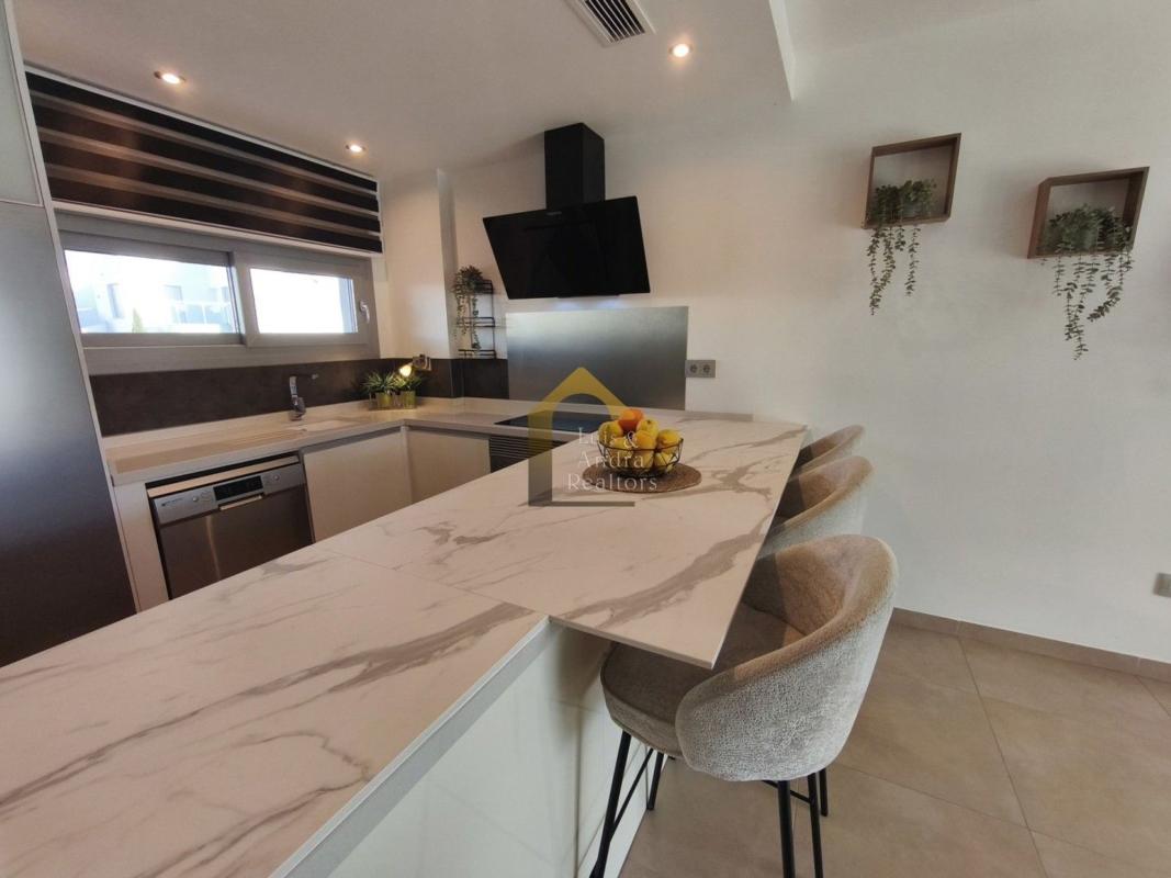 Venta de piso en Piso en Desamparados-Hurchillo-Torremendo, Orihuela, Orihuela
photo 3