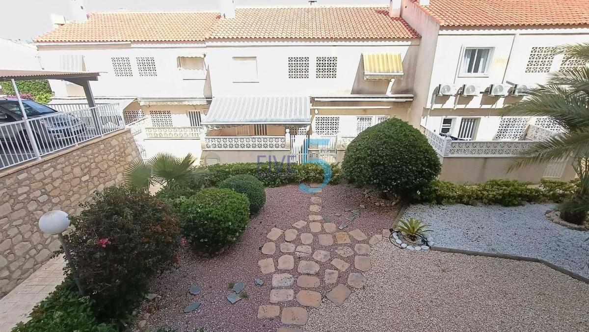Sprzedaż mieszkania w Piso en Arenales del Sol, Elche / Elx, Elche / Elx
photo 1