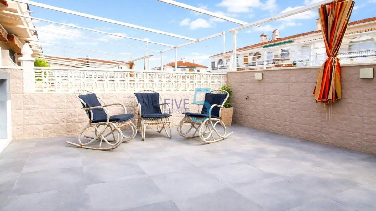 Venta de piso en Piso en Tamarit - Playa Lissa, Santa Pola, Santa Pola
photo 2