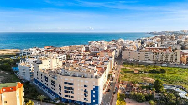 Sprzedaż mieszkania w Piso en Gaspar Perrelló, Torrevieja, Torrevieja
 photo 1