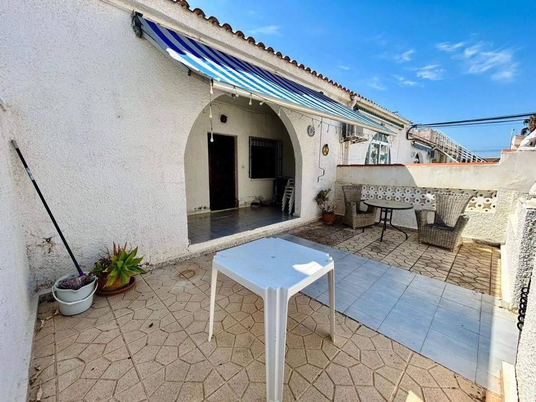 Properties for sale and rent in Spain photo 4