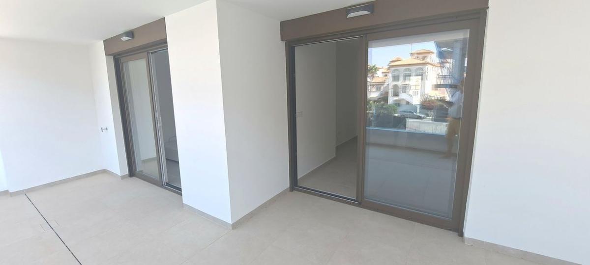 Sprzedaż mieszkania w Piso en Horizonte - La Campana, Orihuela, Orihuela
photo 3