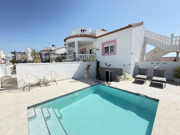 Casa o chalet independiente en Centro, San Miguel de Salinas photo 1