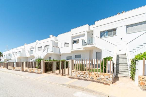 Sprzedaż mieszkania w Piso en Desamparados-Hurchillo-Torremendo, Orihuela, Orihuela
photo 1