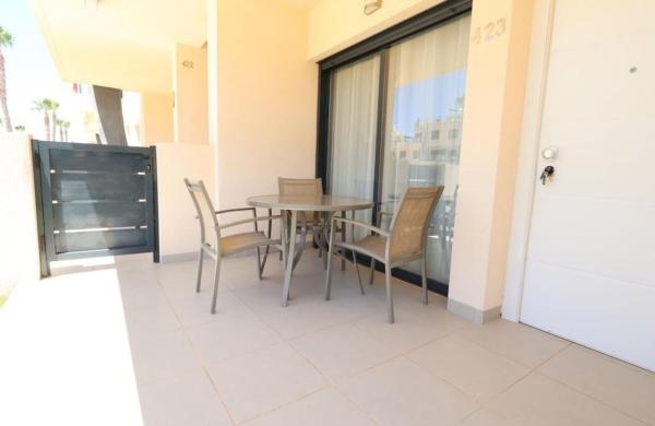 Venta de piso en Piso en C. Varsovia s/n, Pueblo Latino, Pilar de la Horadada, Pilar de la Horadada
 photo 4