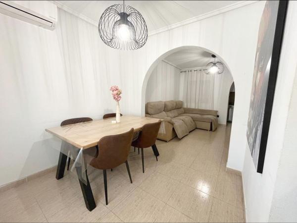 Chalet pareado en Monforte del Cid photo 4