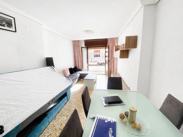 Sale of flat in Piso en Calle de Tomàs Ortuño, Centro Urbano, Benidorm, Benidorm
thumbnail 1