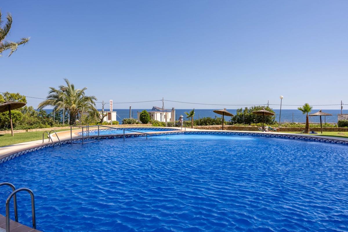 Venta de piso en Piso en Playa de Poniente, Benidorm, Benidorm
photo 1