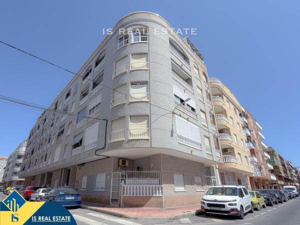 Sprzedaż mieszkania w Piso en El Acequión, Torrevieja, Torrevieja
 photo 2