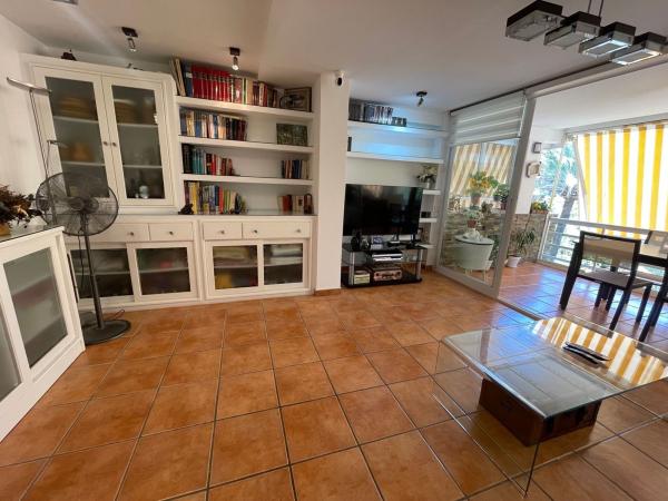 Sale of flat in Piso en Avenida Benidorm, Playa de San Juan, Alicante / Alacant, Alicante
 photo 1