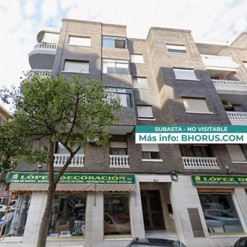 Sale of apartment in Piso en Calle Capità Gaspar Ortiz, Plaza Crevillente-Juzgados, Elche / Elx, Elche / Elx
photo 1