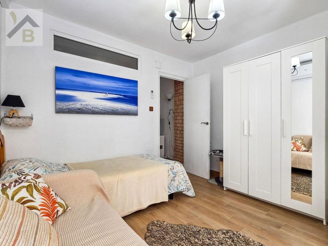 Продажа квартиры на Piso en Avenida Canalejas, Centro, Santa Pola, Санта Пола
photo 2