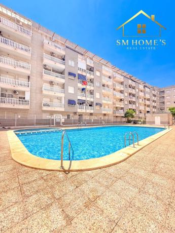Venta de piso en Piso en Calle Radio Murcia, Antonio Machado, Torrevieja, Torrevieja
photo 1