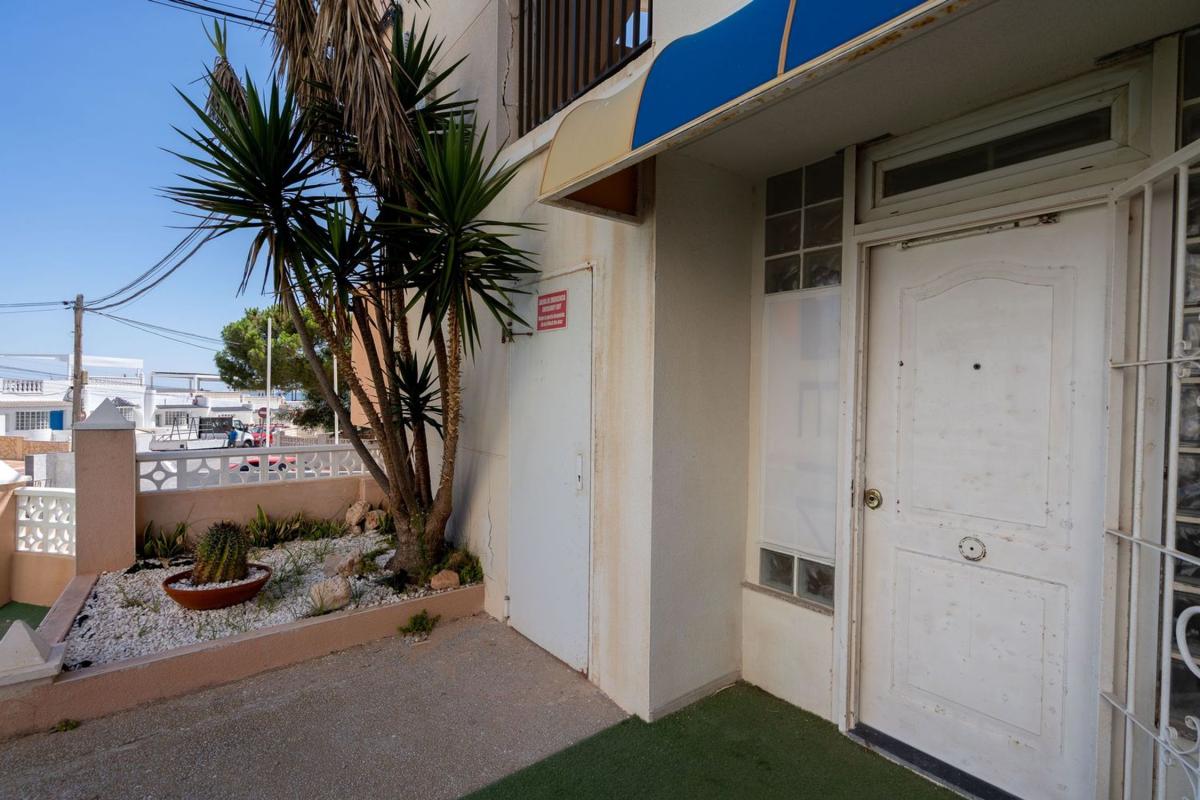 Продажа квартиры на Piso en Calle Guadalajara, Cabo Cervera, Torrevieja, Торревьеха
photo 2
