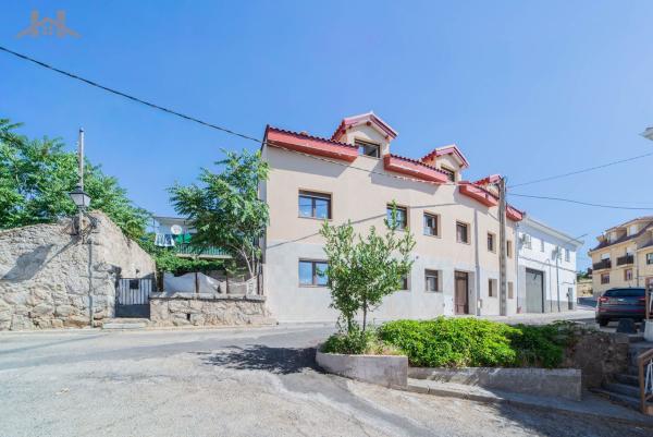 Promotion Mirasierra new development in Becerril de la Sierra thumbnail 2