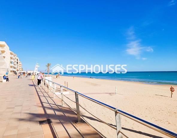 Venta de piso en Piso en Guardamar Playa, Guardamar del Segura, Guardamar del Segura
thumbnail 1