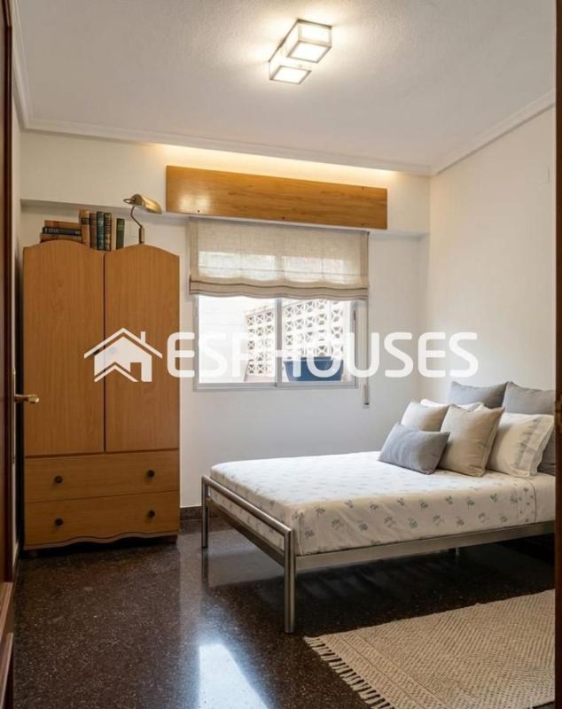 Sale of apartment in Piso en Pont Nou-Corazón de Jesús, Elche / Elx, Elche / Elx
 photo 5