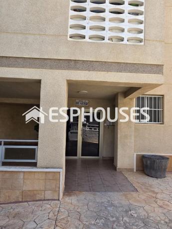 Venta de piso en Piso en Guardamar Playa, Guardamar del Segura, Guardamar del Segura
thumbnail 2