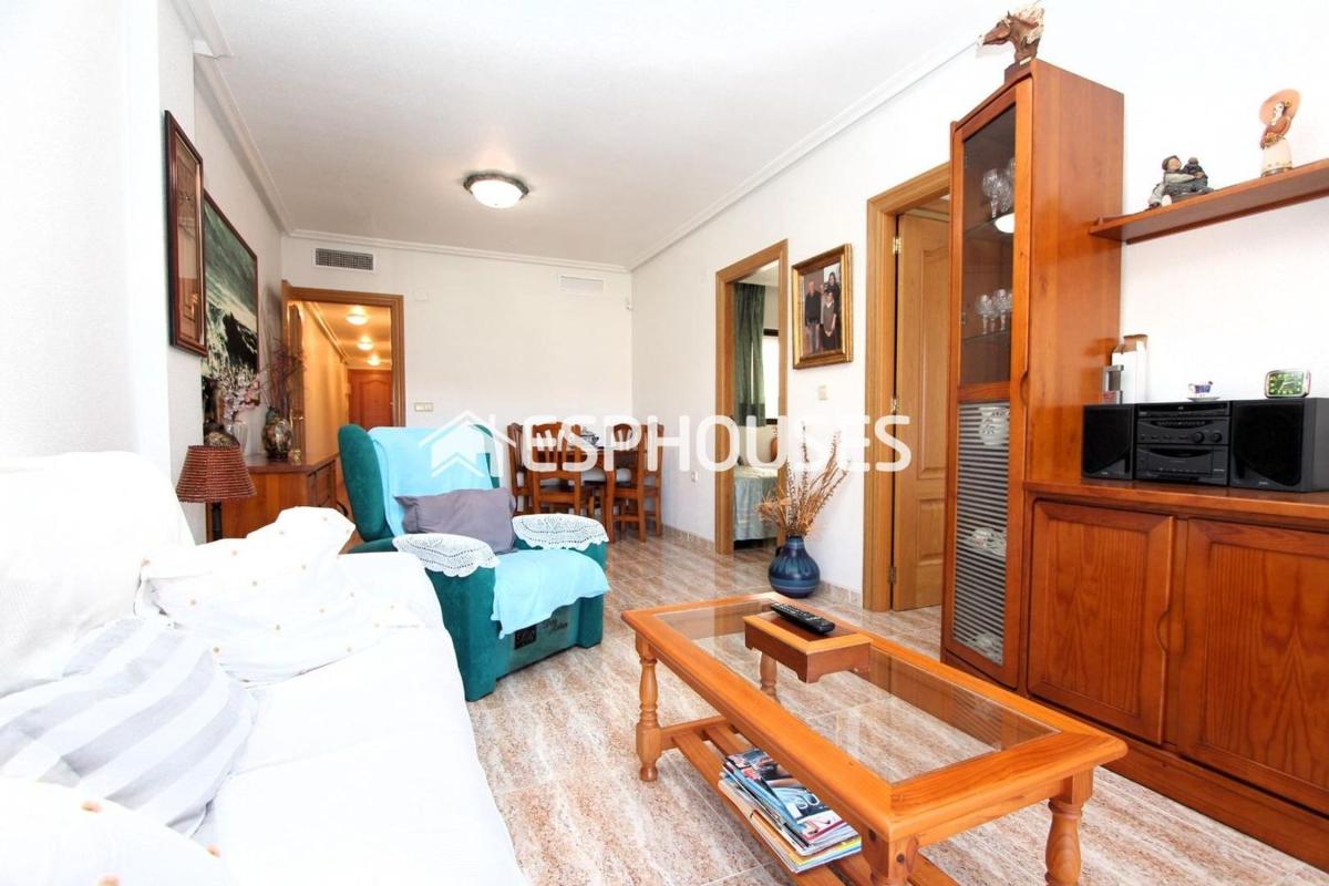 Sale of apartment in Piso en Zona Pueblo, Guardamar del Segura, Guardamar del Segura
photo 3