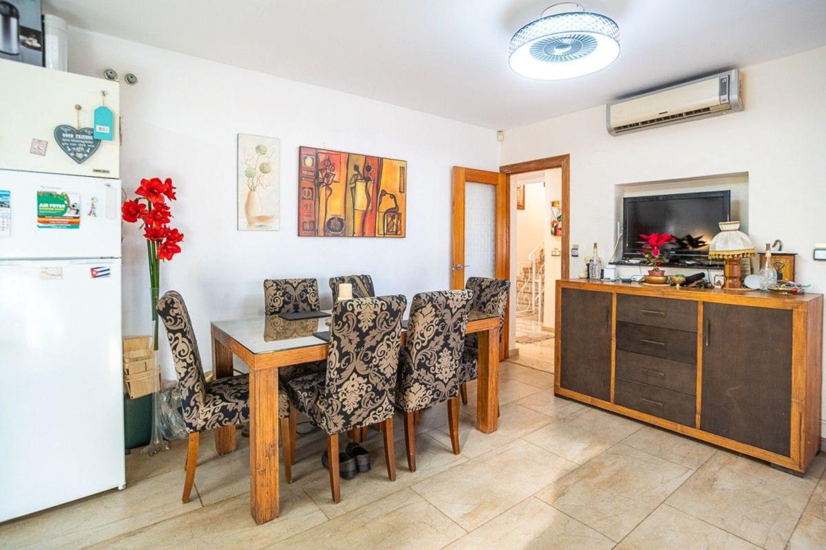 Sale of independent chalet in Casa o chalet en Parque Acuático - Sector 25, Torrevieja, Torrevieja
photo 4
