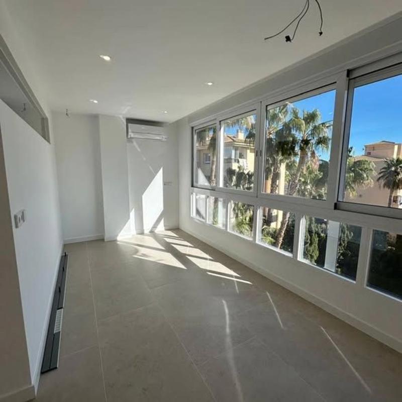 Продажа квартиры на Piso en L'Albir, Alfaz del Pi, Алфаз дель Пи
photo 1