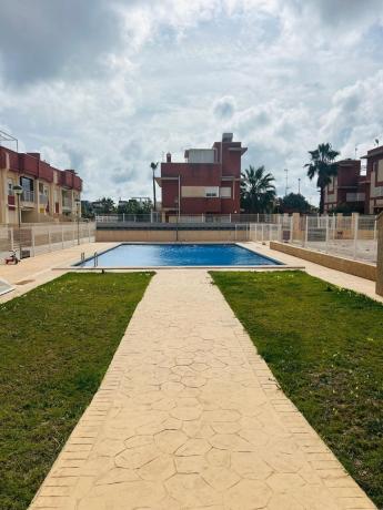 Продажа квартиры на Piso en Lomas de Cabo Roig, Orihuela, Ориуэла
 photo 2