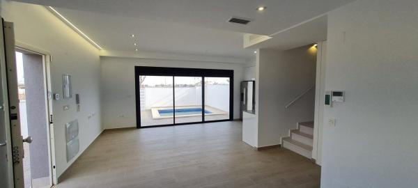 Chalet pareado en Villamartín, Orihuela thumbnail 1