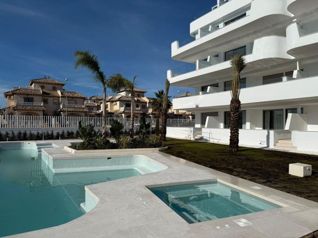 Продажа квартиры на Piso en Lomas de Cabo Roig, Orihuela, Ориуэла
photo 3
