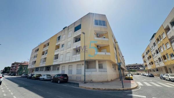 Venta de piso en Piso en Almoradí, Almoradí
photo 1