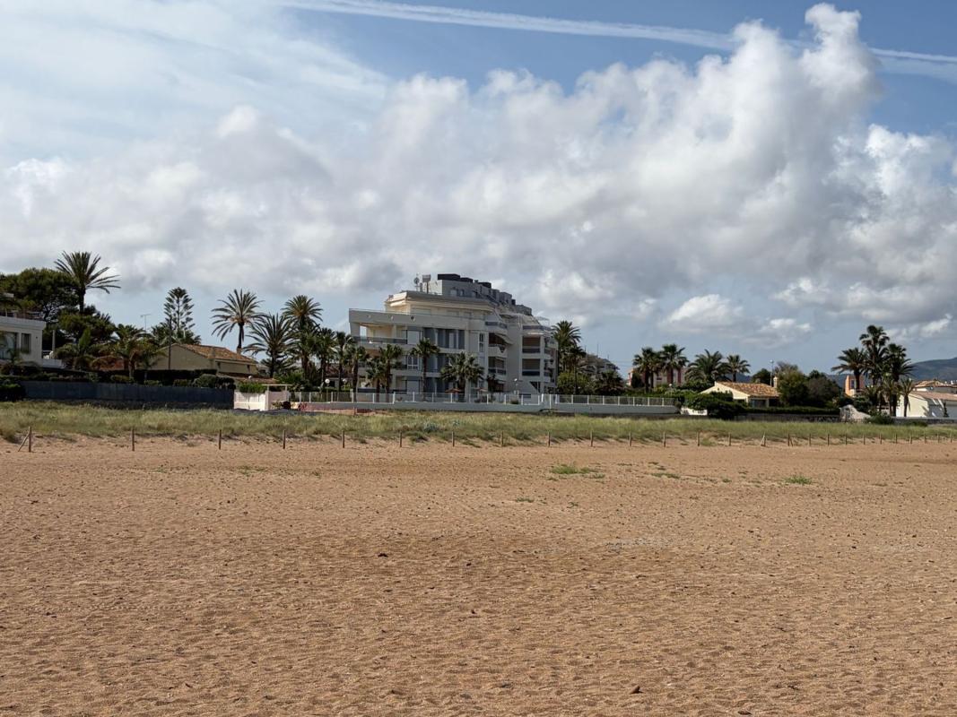 Продажа квартиры на Piso en Calle Oceà Antàrtic, 6, El Palmar-Los Molinos, Denia, Дения
photo 3