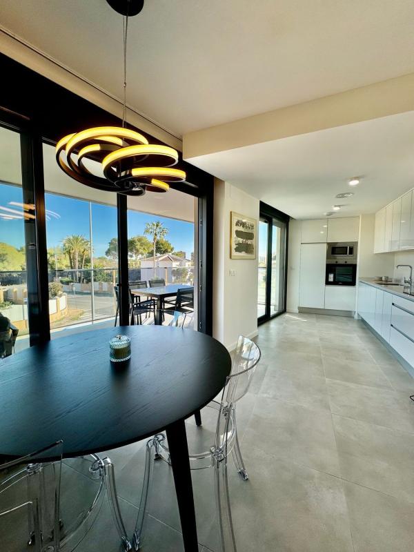 Продажа квартиры на Piso en Calle Jacinto Verdaguer, 10, Campoamor, Orihuela, Ориуэла
 photo 3