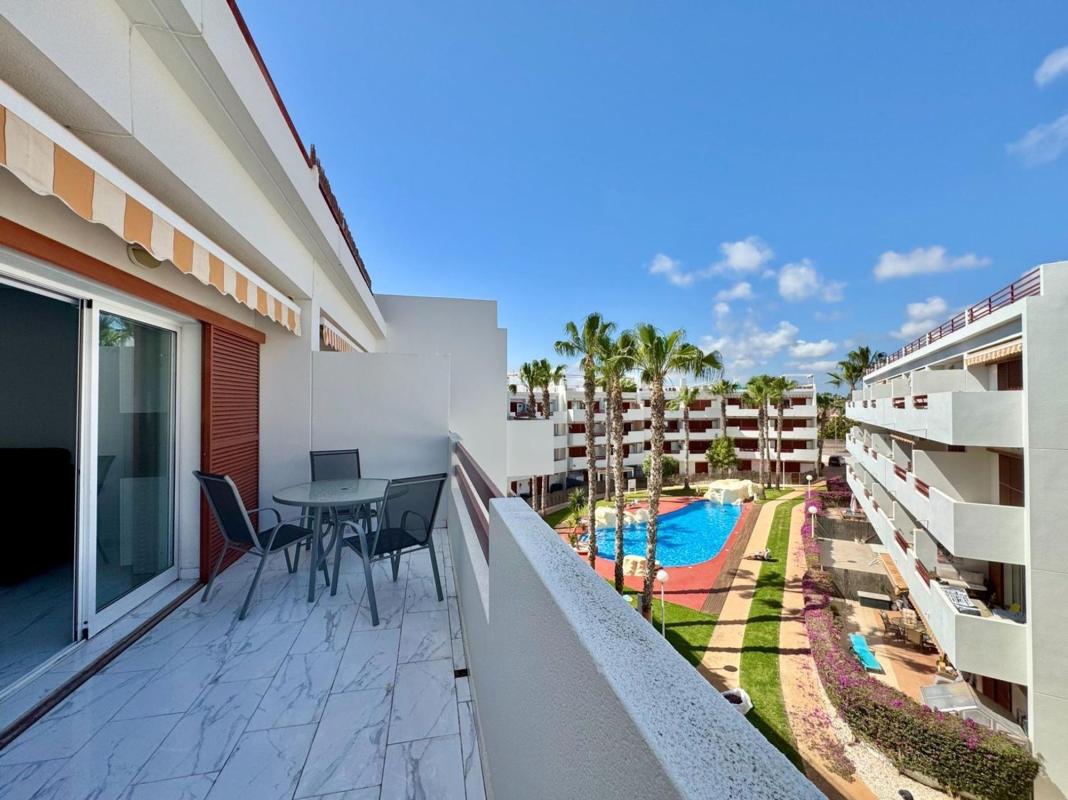 Продажа квартиры на Piso en Horizonte - La Campana, Orihuela, Ориуэла
photo 1