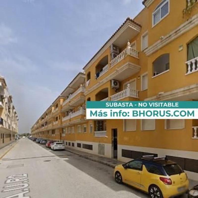 Sale of apartment in Piso en Avenida de la Comunidad Valenciana, Formentera del Segura, Formentera del Segura
photo 3
