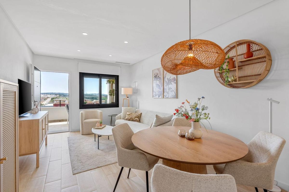 Sale of apartment in Piso en Zona Lago - Los Almendros, Orihuela, Orihuela
photo 4