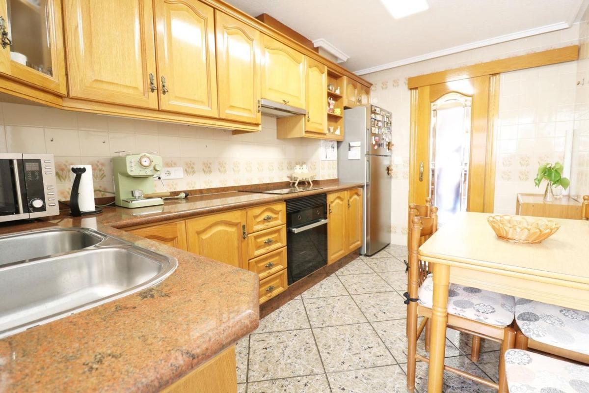 Sale of apartment in Piso en Sector V-El Canal, Elche / Elx, Elche / Elx
 photo 4