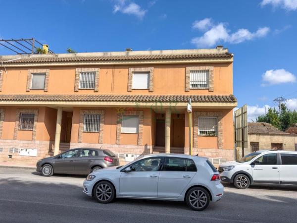 Дуплекс на продажу в Dúplex en Avenida Callosa Segura, 23, Catral, Катрал photo 1