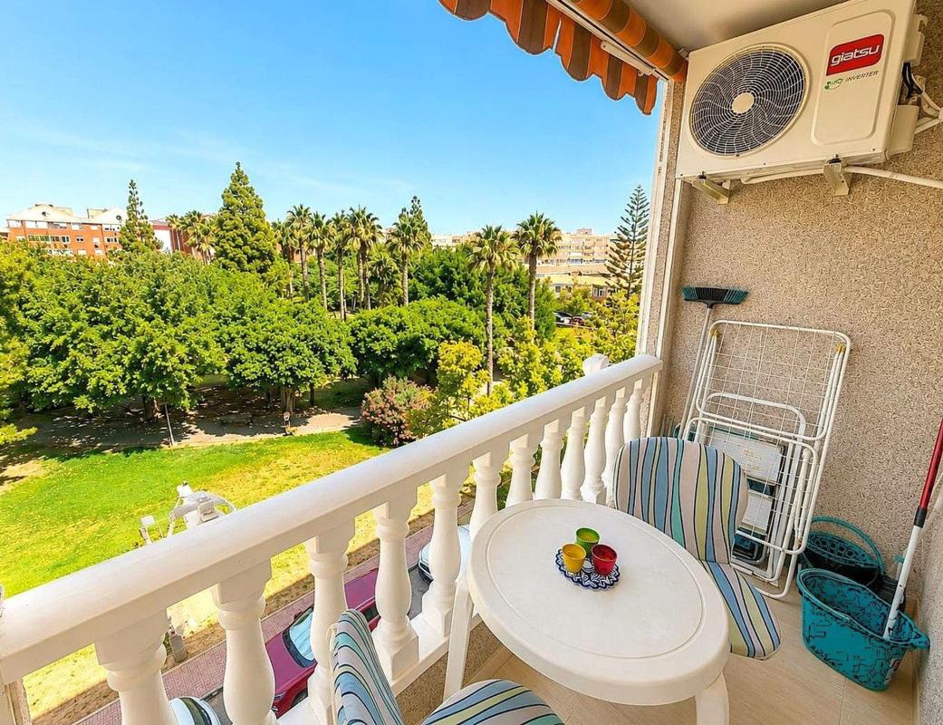 Venta de piso en Piso en El Acequión, Torrevieja, Torrevieja
photo 5
