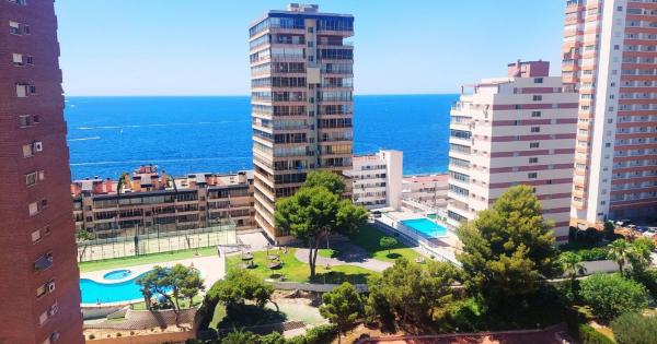 Ático en venta en  Ático en Avenida de Uruguay, Playa de Poniente, Benidorm, Benidorm photo 2