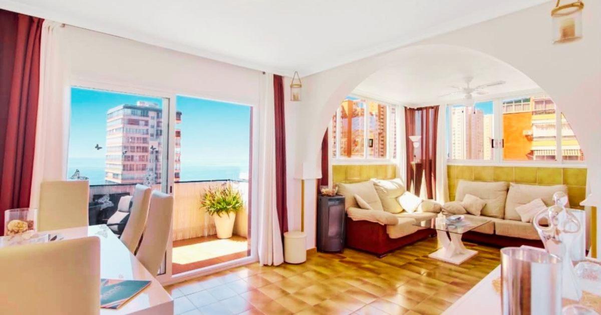 Venta de ático en  Ático en Avenida de Uruguay, Playa de Poniente, Benidorm, Benidorm photo 4