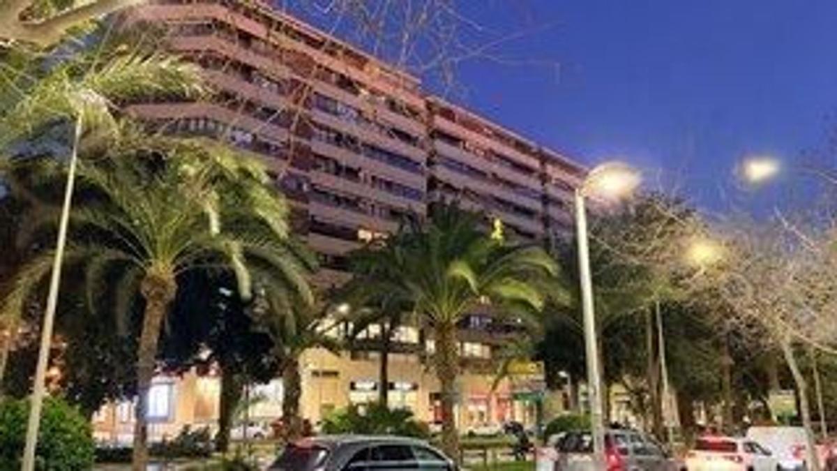 Venta de piso en Piso en Avenida Oscar Espla, Ensanche-Diputación, Alicante / Alacant, Alicante / Alacant
photo 3