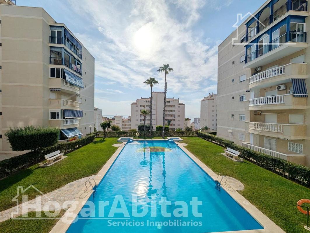 Sprzedaż mieszkania w Piso en Avenida Costa Blanca, Arenales del Sol, Elche / Elx, Elche / Elx
photo 2