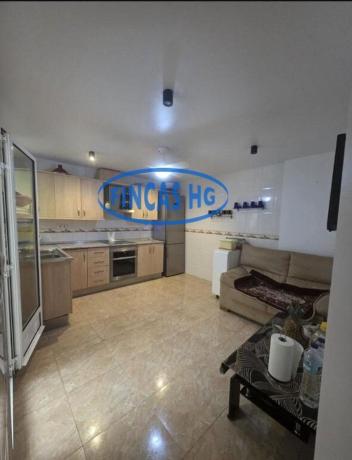 Venta de piso en Piso en Carolinas Bajas, Alicante / Alacant, Alicante / Alacant
photo 1
