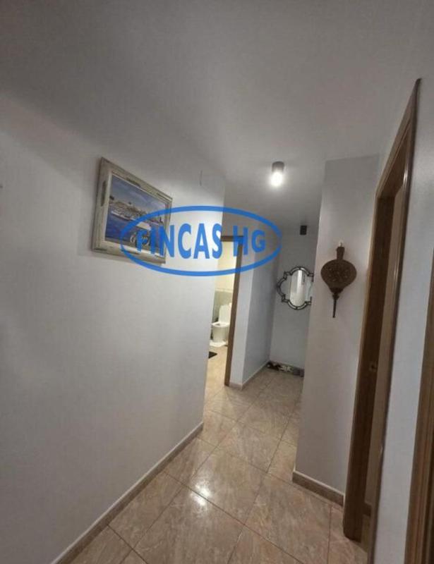 Venta de piso en Piso en Carolinas Bajas, Alicante / Alacant, Alicante / Alacant
 photo 2