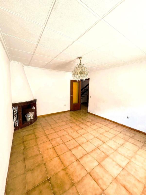 Недвижимость на продажу и в аренду в Испании photo 2