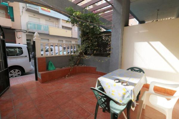 Casa o chalet independiente en Calle Monteagudo, El Acequión, Torrevieja thumbnail 1