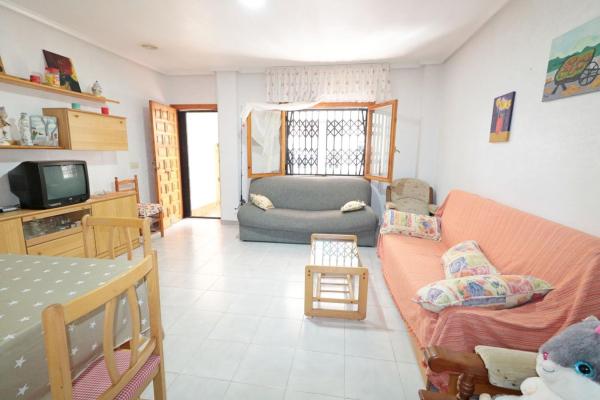 Casa o chalet independiente en Calle Monteagudo, El Acequión, Torrevieja photo 4