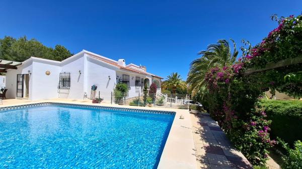 Casa o chalet independiente en Carrascar De Parcent, Montebello - Nou Espai, La Nucia photo 1